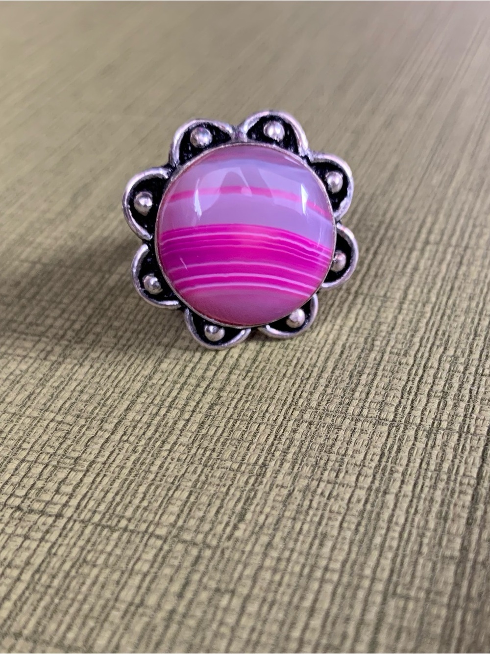 Vintage Pink Agate & Silver Flower Ring